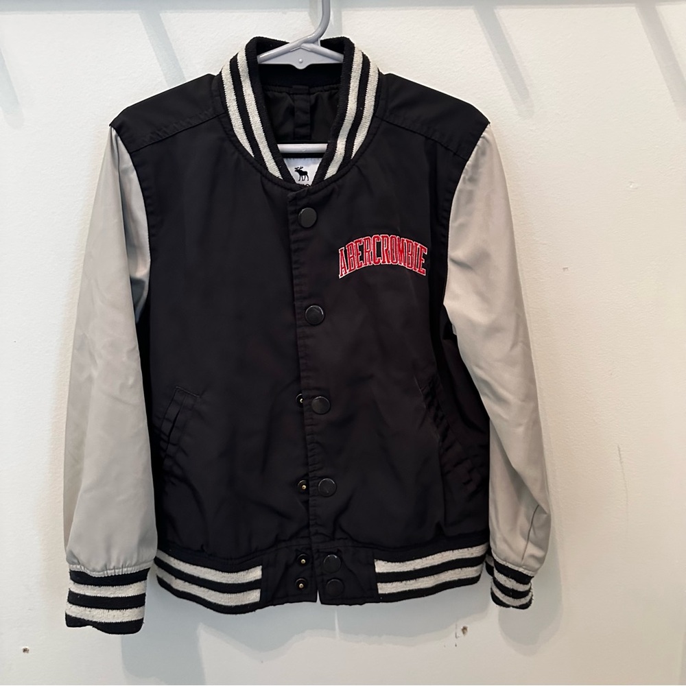 Abercrombie & Fitch Kids Black and Gray Jacket
